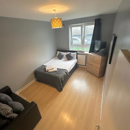 1 Bedroom Flat In Whitechapel, ロンドン エクステリア 写真
